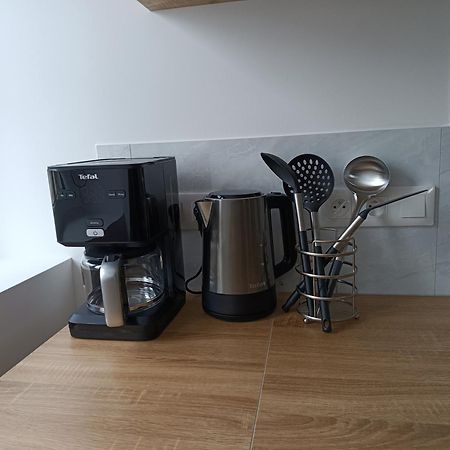 Elegant Studio ~Hyper Centre~ Apartment Coutances Bagian luar foto
